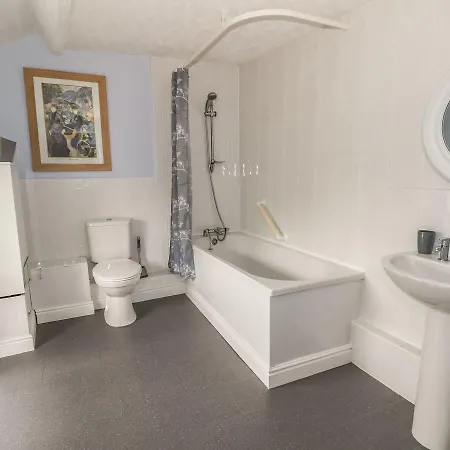 Дом отдыха Curlew Cottage, Carnforth Lancs *